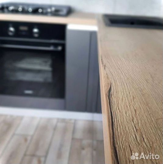 Кухонный гарнитур угловой