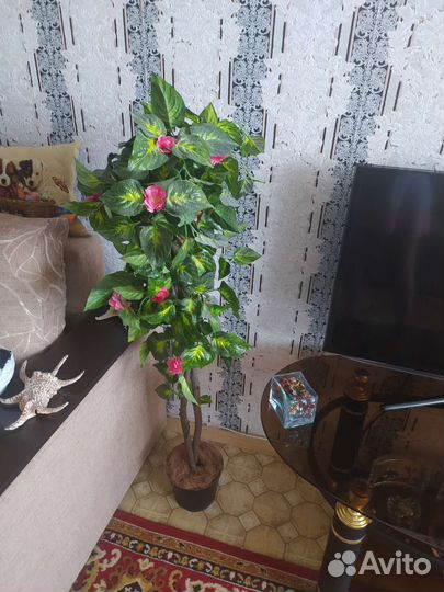 Магнолия искуственная