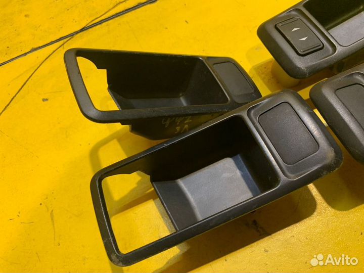 Накладка ручки двери Ford Focus 2 2005-2008