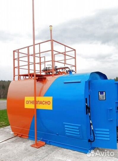 Контейнерная АЗС для заправки своей техники