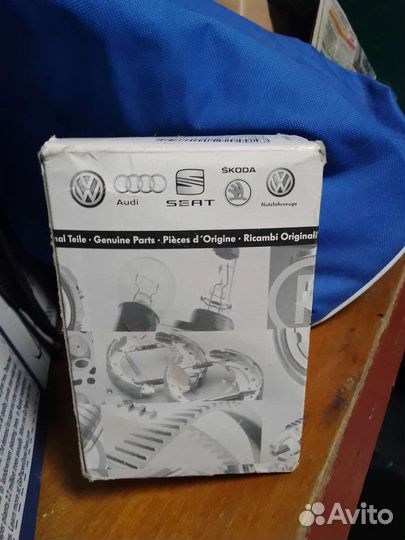 Натяжной ролик 030 145 299 f