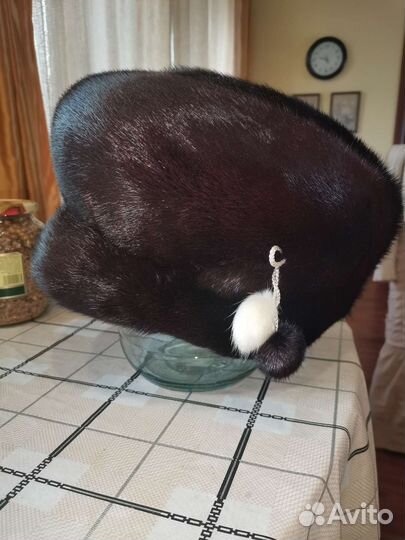 Берет женский норковый