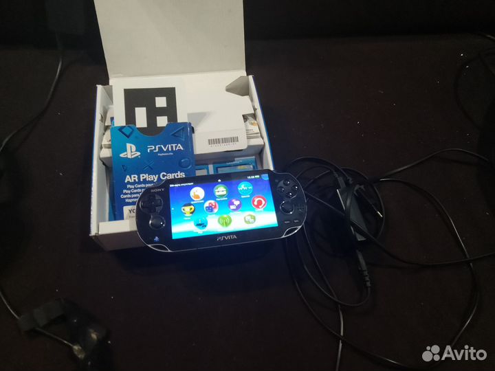 Sony Vita прошитая, полный комплект