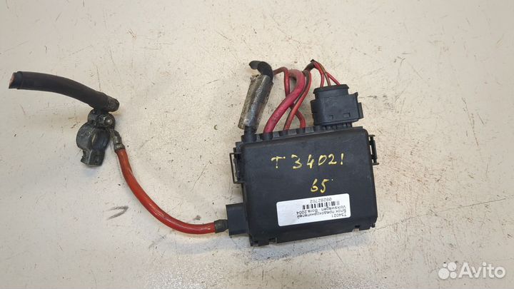 Блок предохранителей Volkswagen Bora, 2004