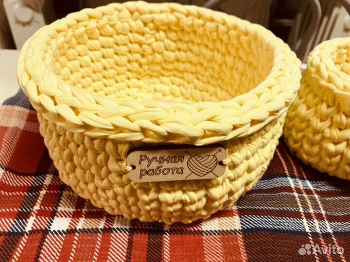 Корзина вязанная для вещей и различных мелочей