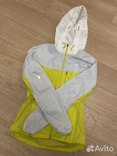 Ветровка nike