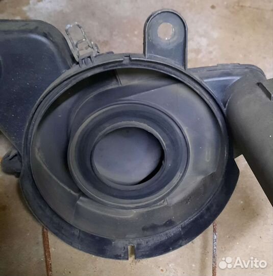Корпус воздушного фильтра vw t4
