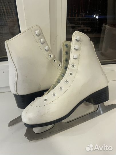 Коньки фигурные