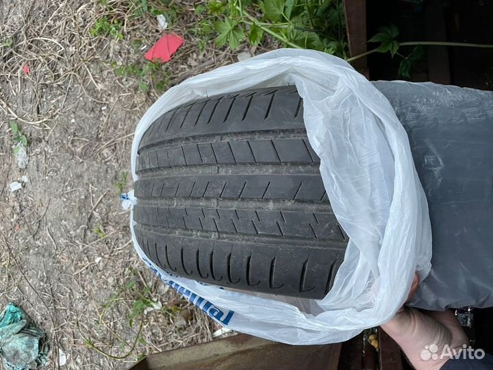 Bridgestone Alenza 001 245/4.5 R20