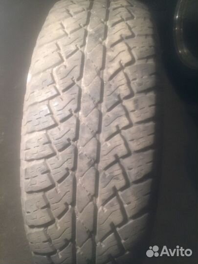 Bridgestone Dueler A/T 265/70 R16