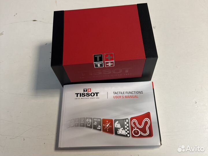 Часы Tissot T00252001105100