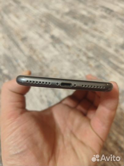 iPhone 8 Plus, 256 ГБ