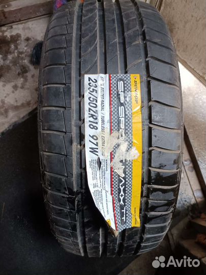 Dunlop SP Sport Maxx 235/50 R18
