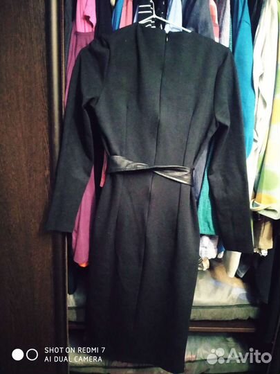 Платье женское