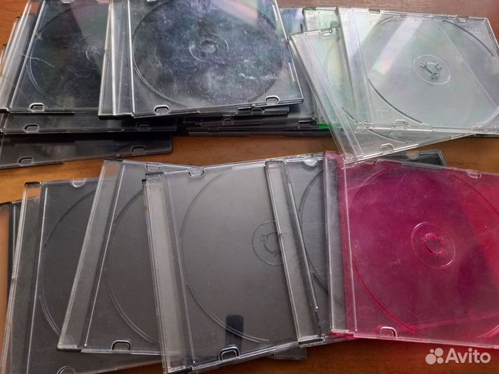 Коробки для хранения CD и DVD дисков