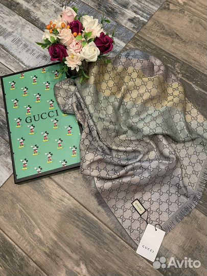Платок шаль Gucci серый с люрексом полный комплект