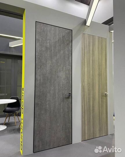 Скрытая дверь под дизайн