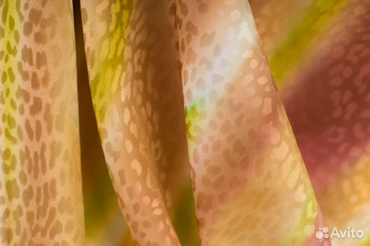 Эксклюзивные шёлковые платки с ручным крашением