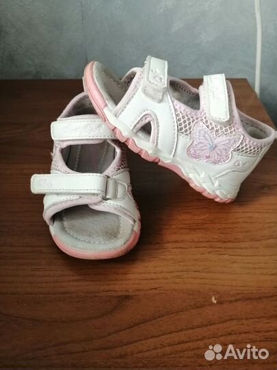 Босоножки-сандали для девочки 23 размер