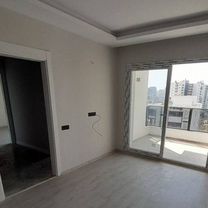 2-к. квартира, 82 м², 8/15 эт.