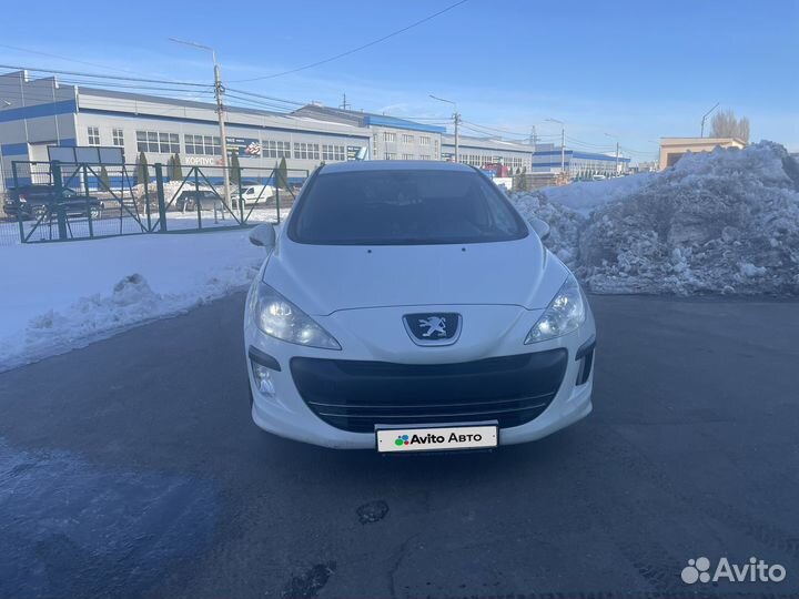 Peugeot 308 1.6 AT, 2010, 235 103 км