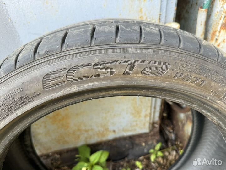 Kumho Ecsta PS71 205/45 R17 84V