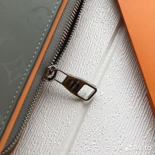 Кошелек Louis Vuitton Zippy Vertical