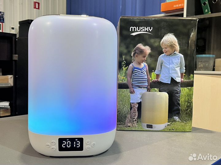 Блютуз колонка со светомузыкой