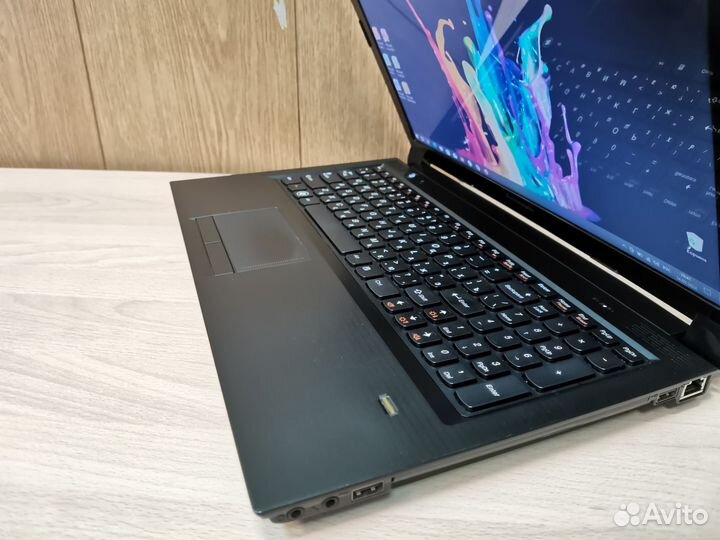 Мощный Lenovo Core i5/8Gb/SSD/15.6