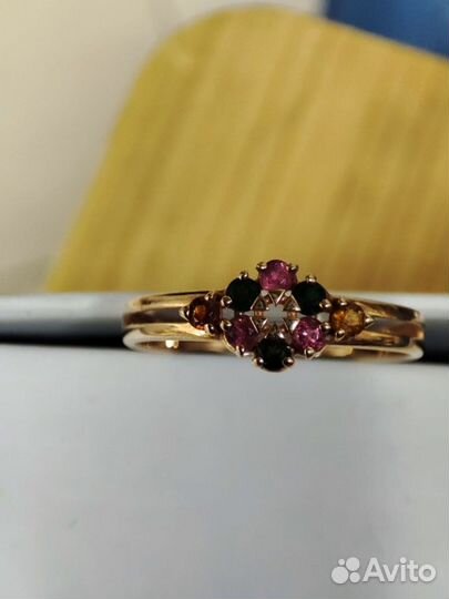 Кольцо серебряное с разноцветн. натур. Турмалинами