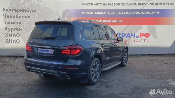 Датчик положения двери багажника правый Mercedes-Benz GL (X166) 1668700651