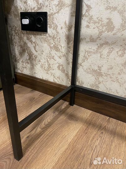 Стол Витше Ilea