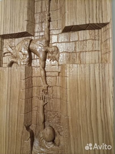 75 Панно резное 