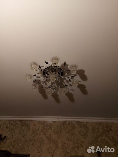 Люстра с пультом