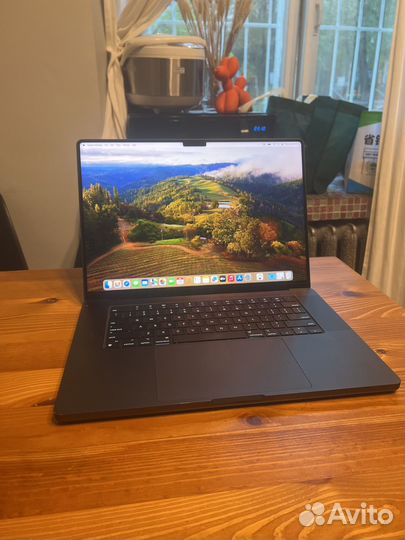 Apple macbook pro 16 m3 18gb ssd 512