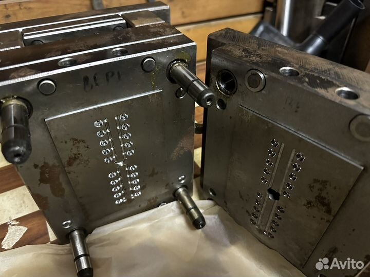 Форма для литья бусин