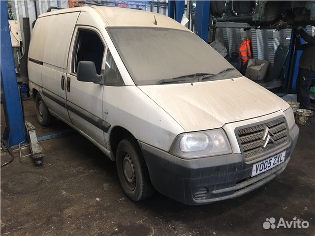 Разбор на запчасти Peugeot Expert