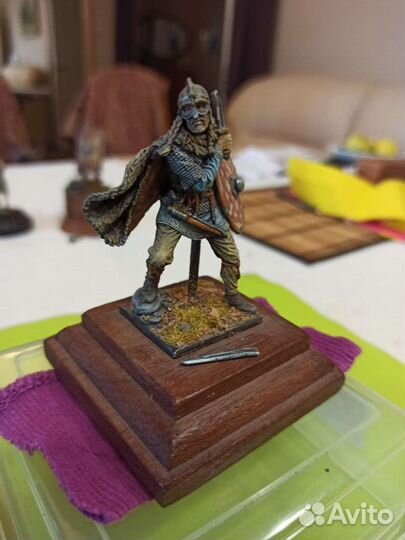 Оловянный солдатик - берсерк викинг