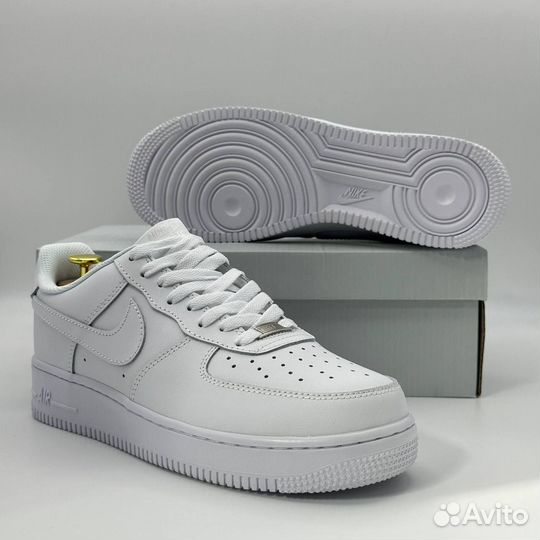 Кроссовки nike air force 1 белые