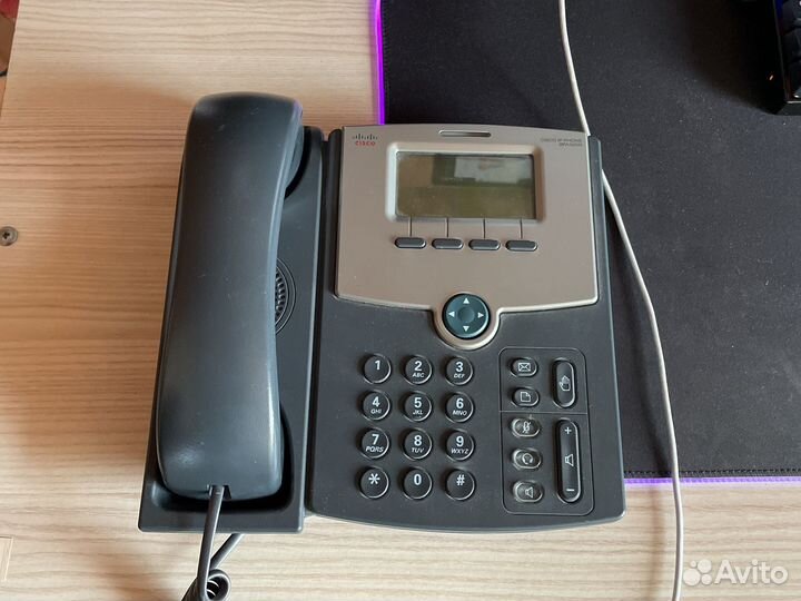IP телефон Cisco SPA502G