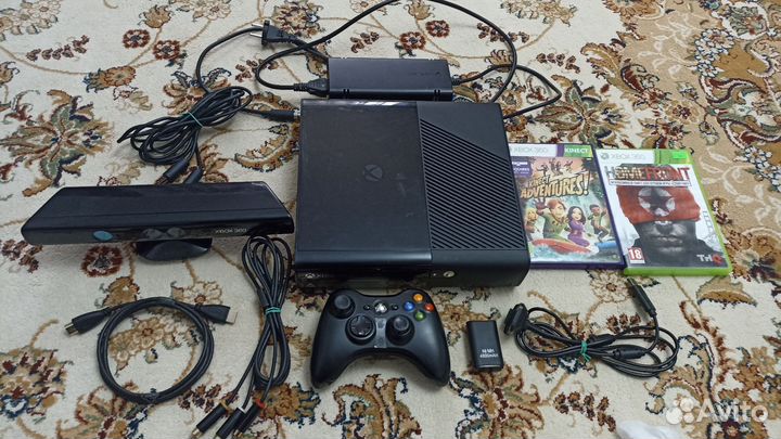 Xbox 360 e 20 игр + kinect