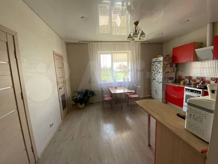 Дом 82,9 м² на участке 7,5 сот.