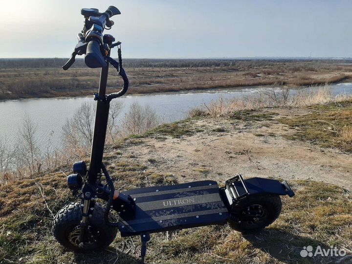 Электросамокат для взрослых Ultron T 11 plus