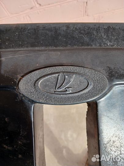 Решетка радиатора ваз 2121