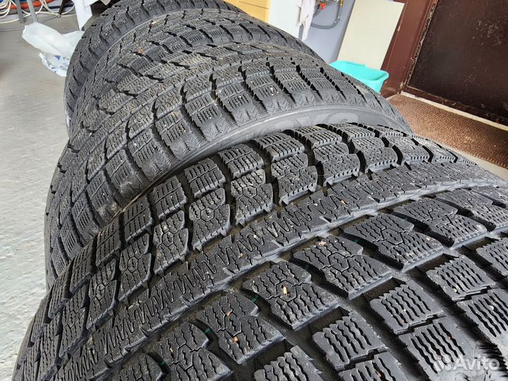 Toyo Observe GSi-5 295/40 R21 111Q