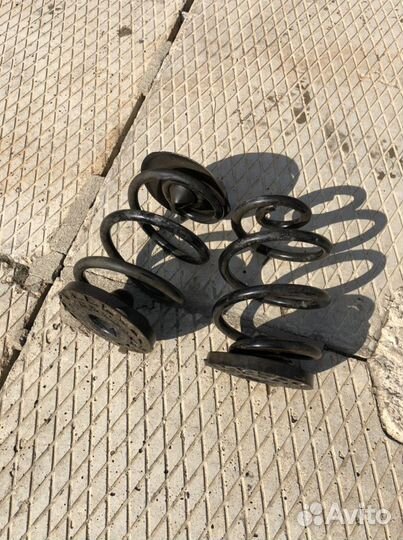 Пружины бмв е36 е46 задние комплект оригинал