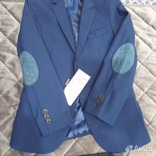Костюм для мальчика новый