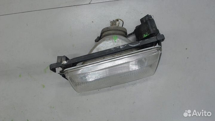 Фара (передняя) Volkswagen Polo, 1990