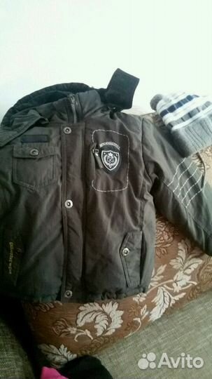 Куртка на 3-4 годика
