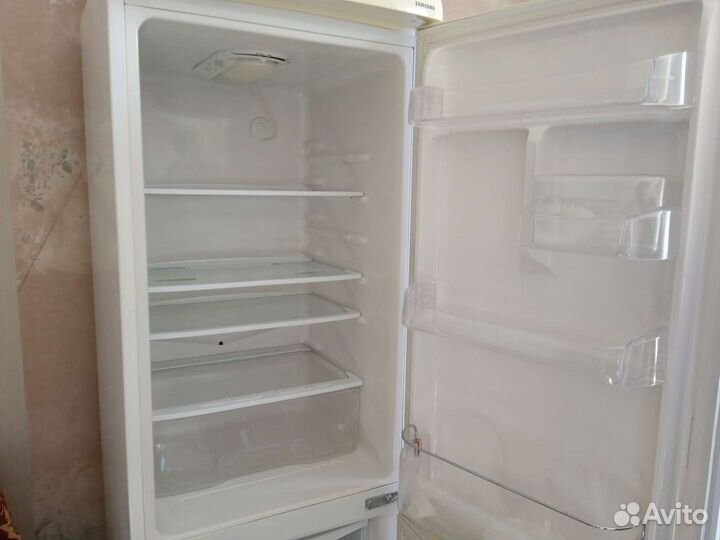 Холодильник бу samsung